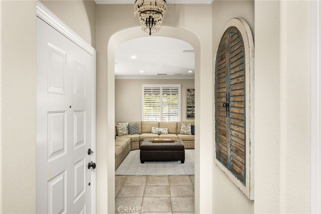 101 Talmadge, Irvine, CA 92602 — photo 5