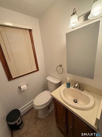 19 Melville Avenue, Meriden, CT 06451