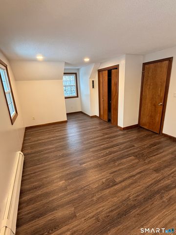 19 Melville Avenue, Meriden, CT 06451