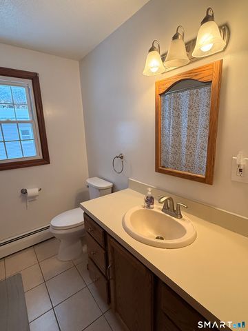 19 Melville Avenue, Meriden, CT 06451