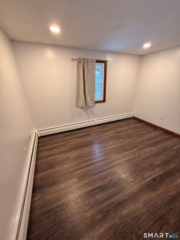 19 Melville Avenue, Meriden, CT 06451