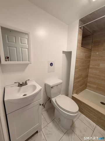 19 Melville Avenue, Meriden, CT 06451