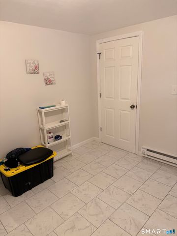 19 Melville Avenue, Meriden, CT 06451