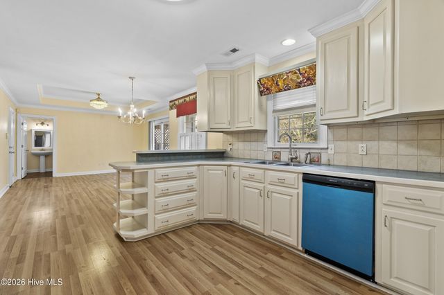 201 Gaston Drive, Elizabeth City, NC 27909