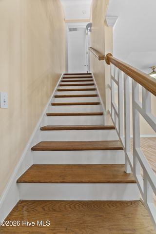 201 Gaston Drive, Elizabeth City, NC 27909