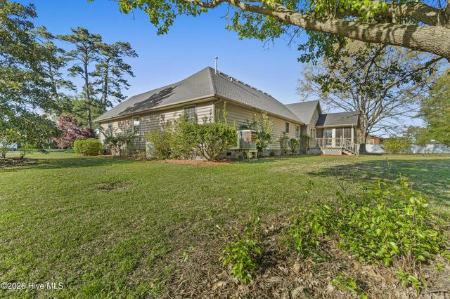 201 Gaston Drive, Elizabeth City, NC 27909