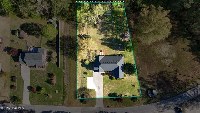 201 Gaston Drive, Elizabeth City, NC 27909