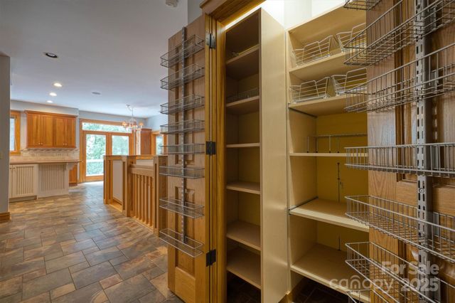 1838 Southpointe Drive, Morganton, NC 28655