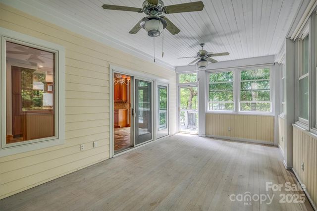 1838 Southpointe Drive, Morganton, NC 28655