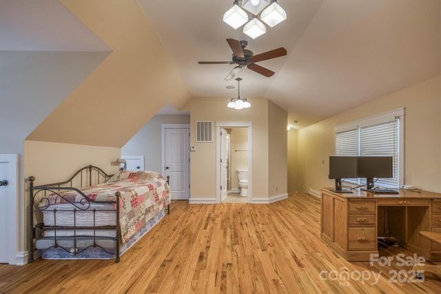 1838 Southpointe Drive, Morganton, NC 28655