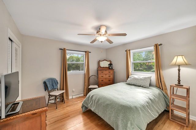 5310 S Nicolet DRIVE, New Berlin, WI 53151