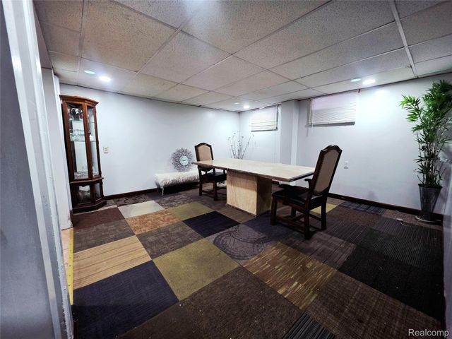 21259 Cyman Avenue, Warren, MI 48091
