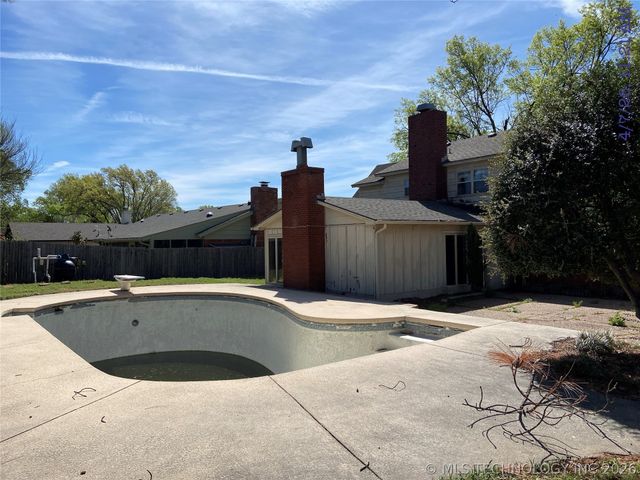 6839 E 52nd Street, Tulsa, OK 74145