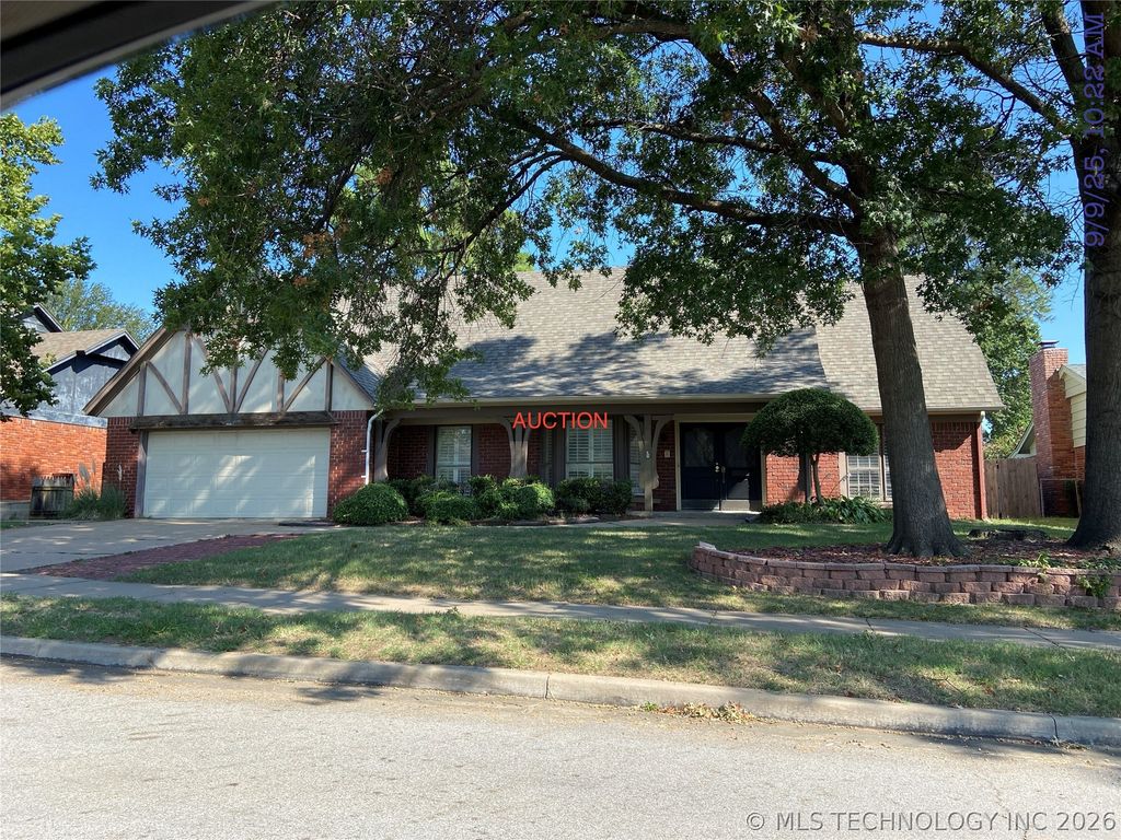 6839 E 52nd Street, Tulsa, OK 74145