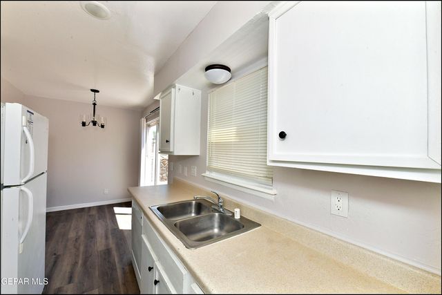 1916 Lee Elder Drive B, El Paso, TX 79936