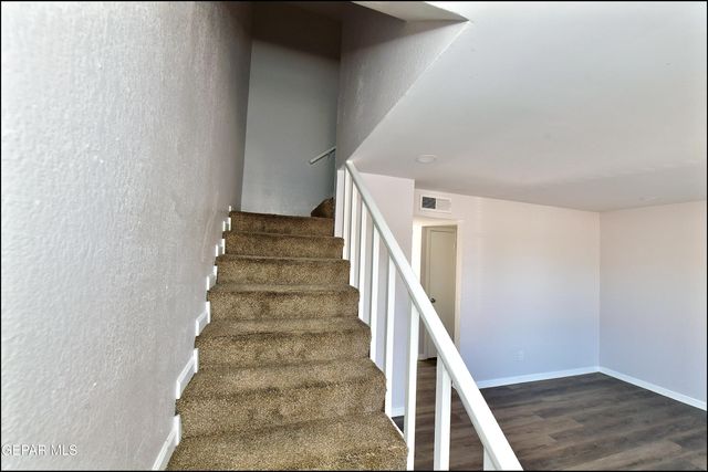 1916 Lee Elder Drive B, El Paso, TX 79936
