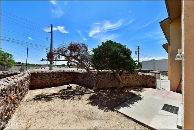 1916 Lee Elder Drive B, El Paso, TX 79936