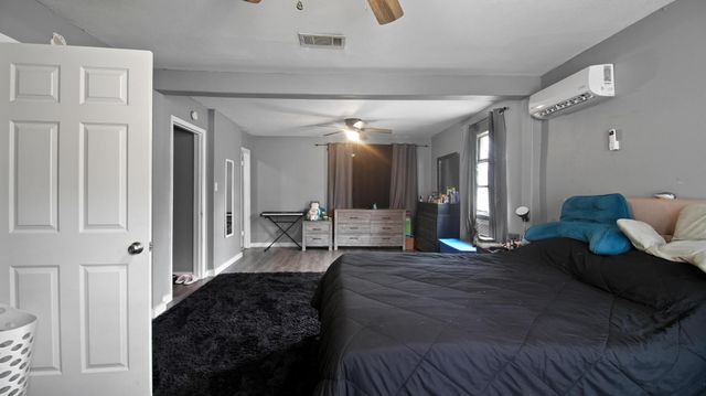 700 Powderhorn Drive, Athens, TX 75751