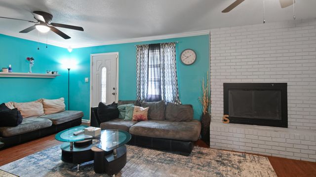 700 Powderhorn Drive, Athens, TX 75751