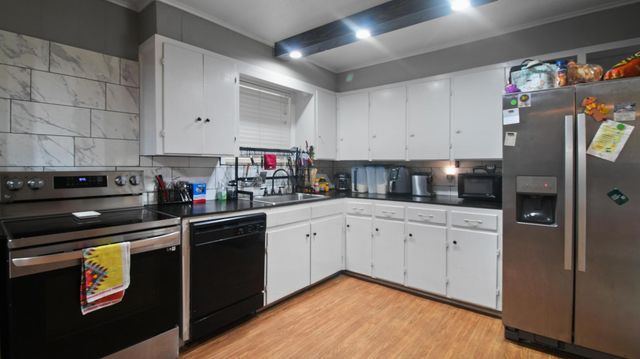 700 Powderhorn Drive, Athens, TX 75751