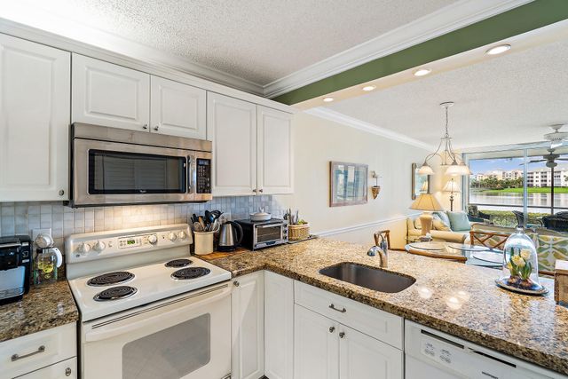 353 S Us Hwy 1 B102, Jupiter, FL 33477