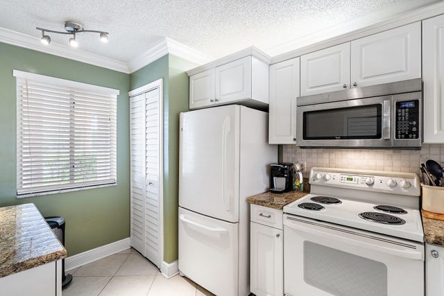 353 S Us Hwy 1 B102, Jupiter, FL 33477