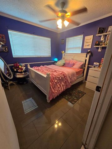 6340 NW 32nd Avenue, Fort Lauderdale, FL 33309