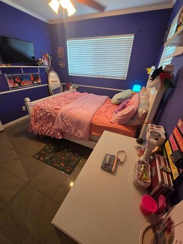 6340 NW 32nd Avenue, Fort Lauderdale, FL 33309