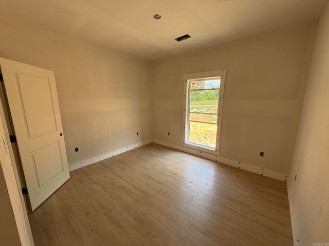 13 Pear Circle, Greenbrier, AR 72058