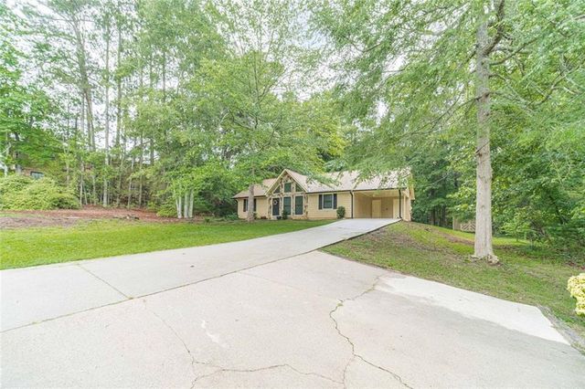 494 Spring Street, Social Circle, GA 30025