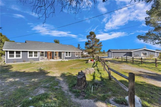 4329 Amador, Phelan, CA 92371