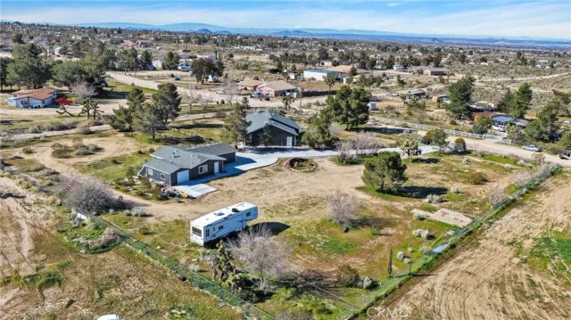 4329 Amador, Phelan, CA 92371