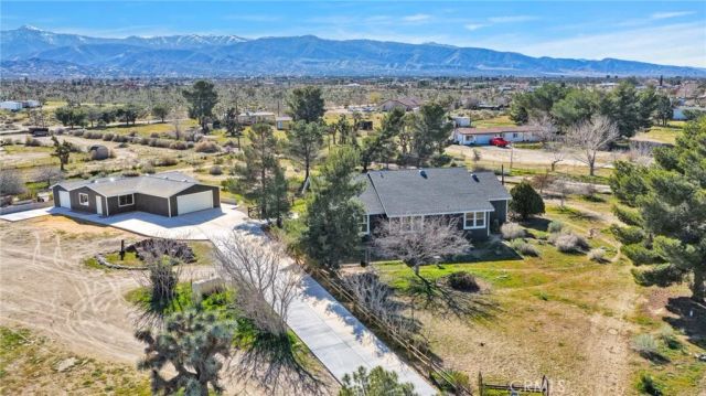 4329 Amador, Phelan, CA 92371