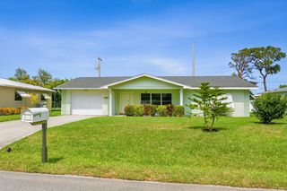 213 E Arbor Ave, Port St Lucie, FL 34952