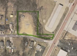 208 Mosley Avenue, St Clair, MO 63077