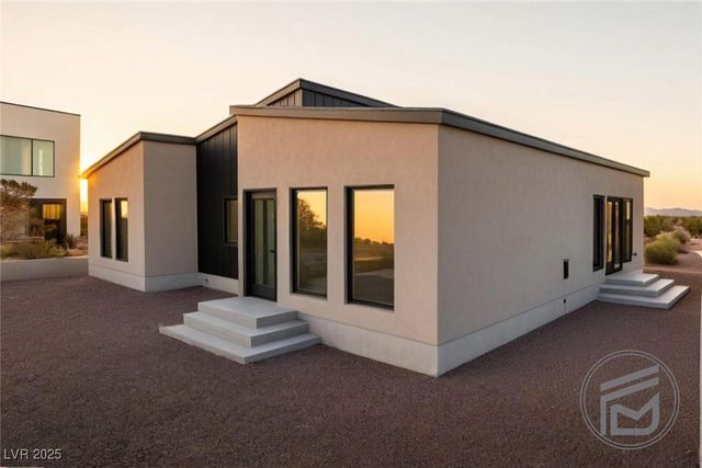 1321 Blagg, Pahrump, NV 89048