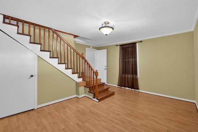 2115 Hollywood Avenue, Galveston, TX 77551