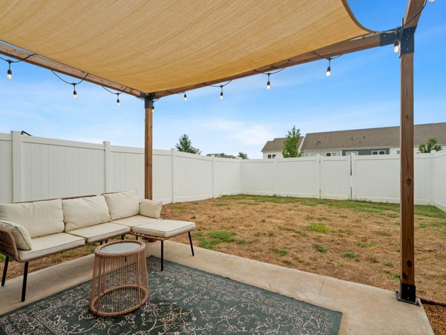 1043 June Wilde Rdg, Spring Hill, TN 37174