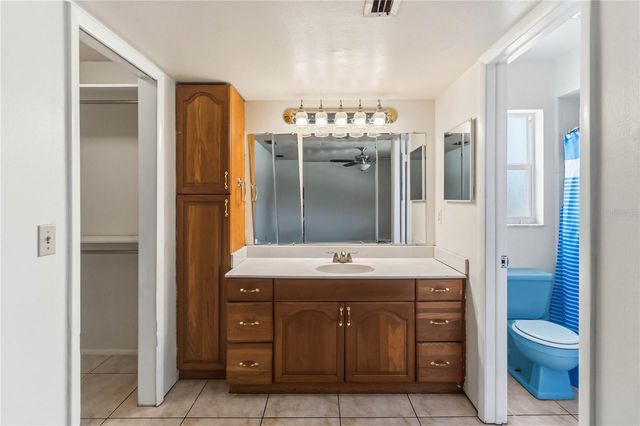 332 HARBOUR ISLAND ROAD, Orlando, FL 32809