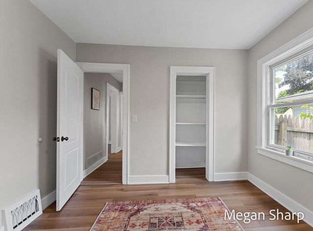 2557 Crozier Avenue, Muskegon, MI 49441