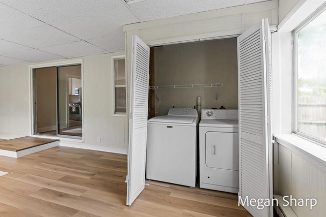 2557 Crozier Avenue, Muskegon, MI 49441