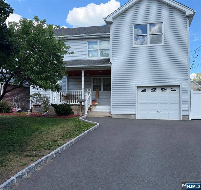 71 View Street, Bergenfield, NJ 07621