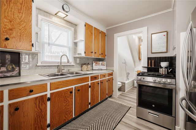 188 Estall Road, Greece, NY 14616