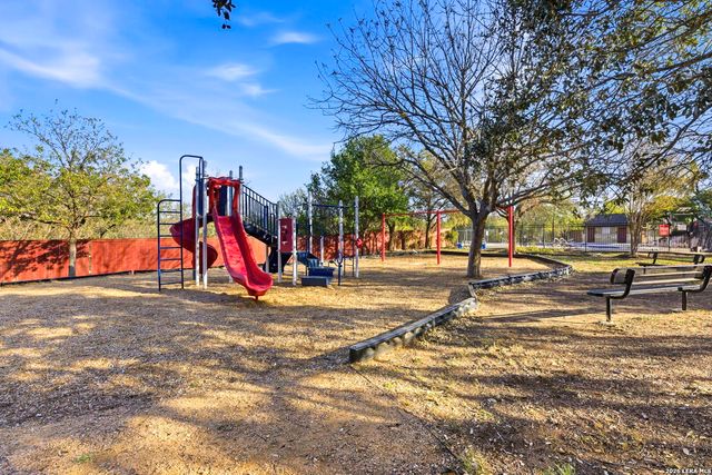 1303 Swan Court, San Antonio, TX 78245