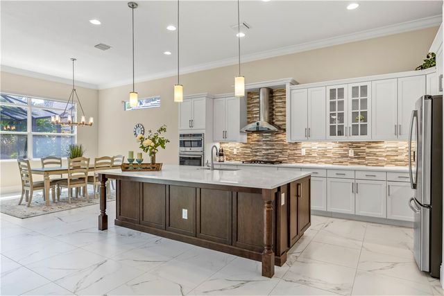 1412 Lilys Cay Circle, Vero Beach, FL 32967