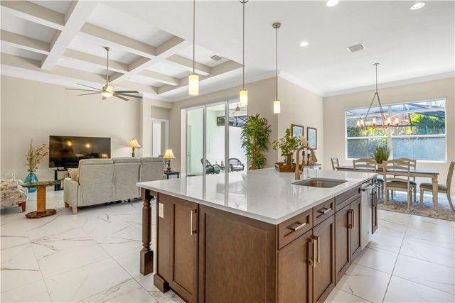 1412 Lilys Cay Circle, Vero Beach, FL 32967