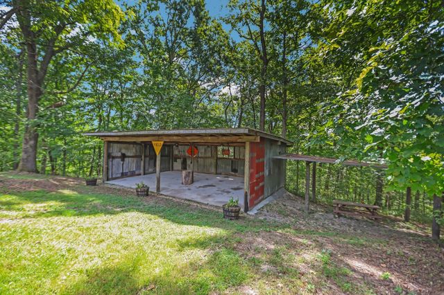 2661 Tinnin Rd, Goodlettsville, TN 37072