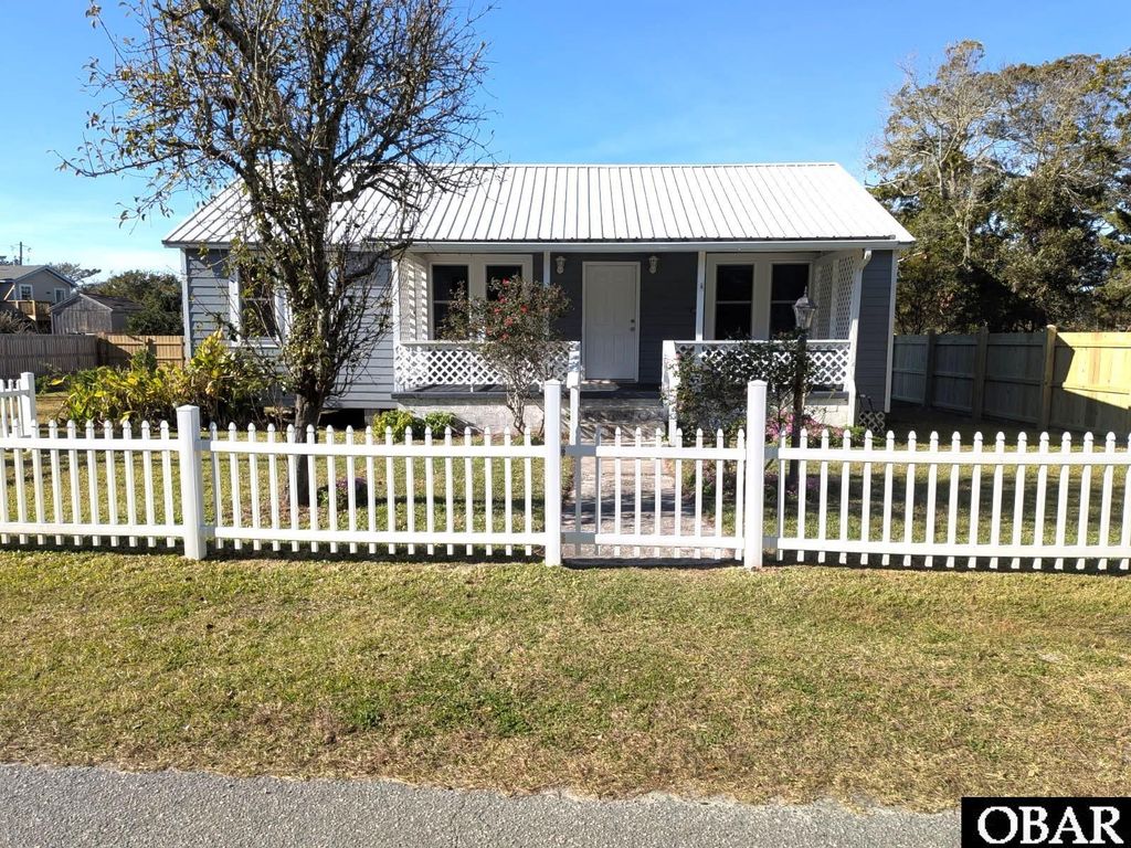 Image 1 of property listing at 106 Cedar Rd Lot 84, Ocracoke, NC 27960