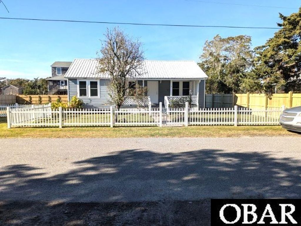 Image 23 of property listing at 106 Cedar Rd Lot 84, Ocracoke, NC 27960