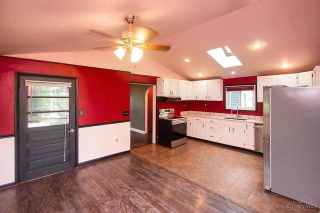 8141 Lesourdsville West Chester Road, West Chester, OH 45069